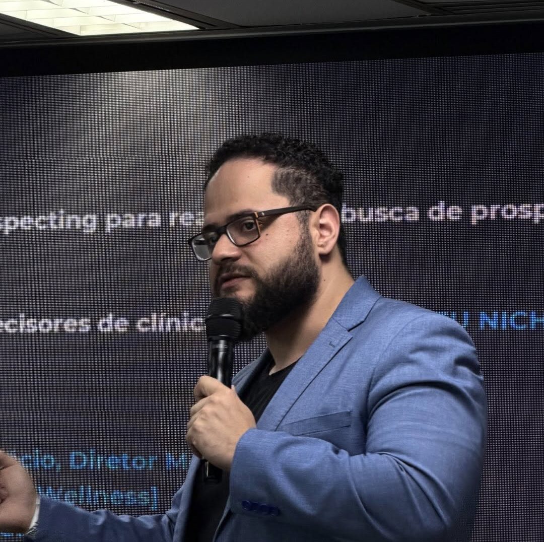 Fernando palestrando no Next Connect